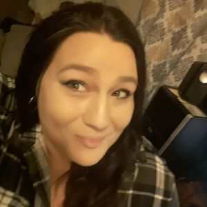 Meet your Posher, Bobbi